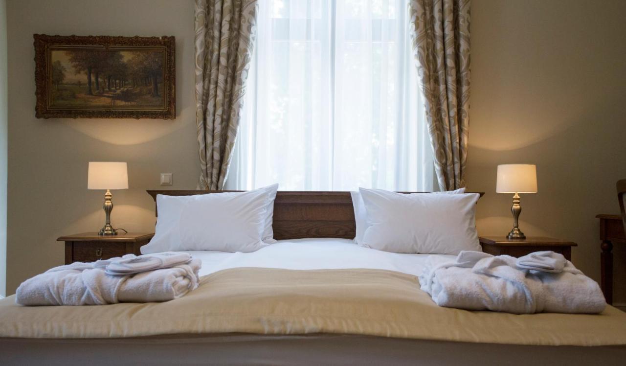 Palac Polanka Krosno Ngoại thất bức ảnh
