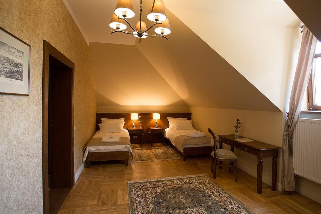 Palac Polanka Krosno Phòng bức ảnh